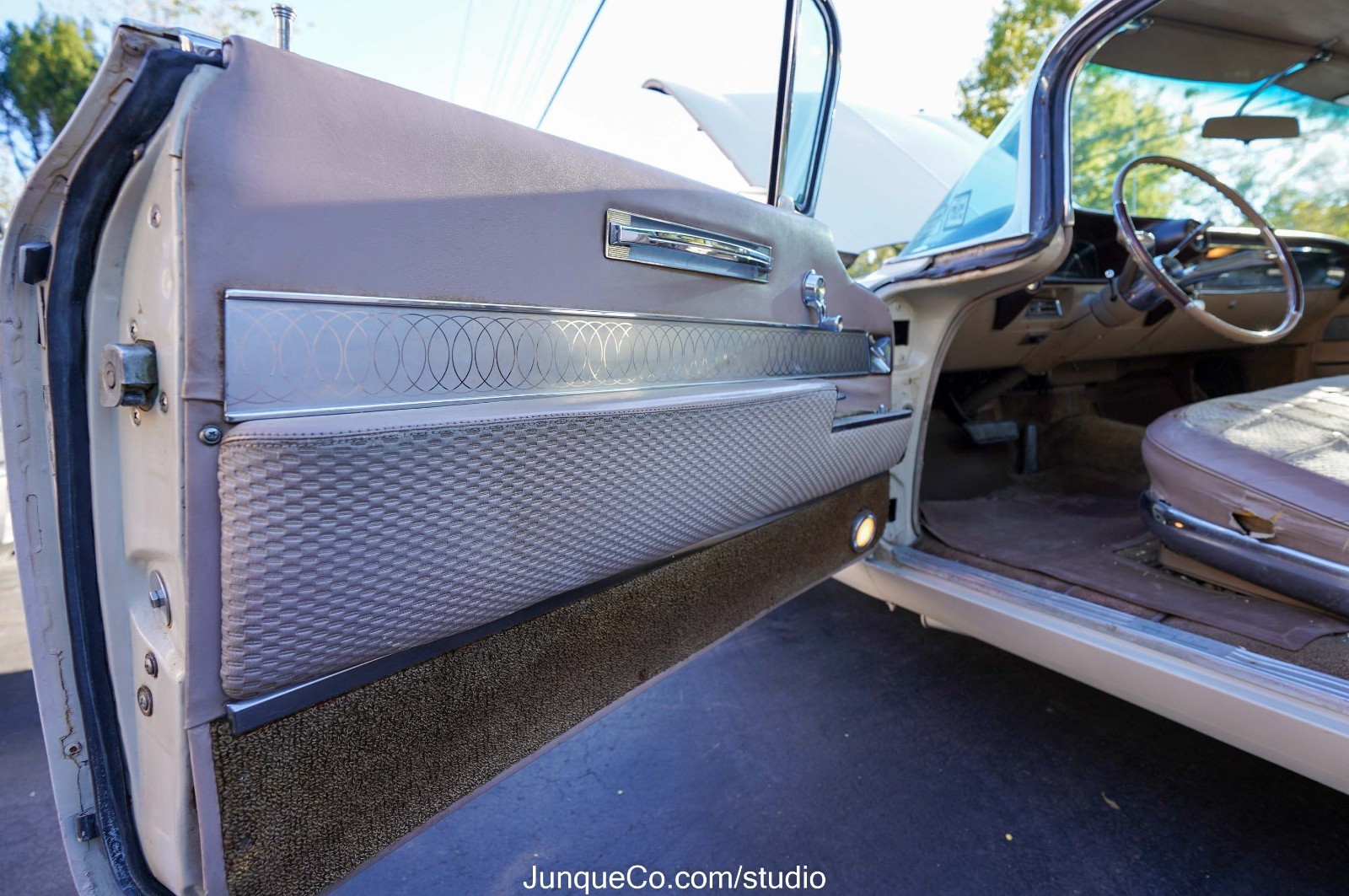 Cadillac-Series-62-1960-Coupe-25