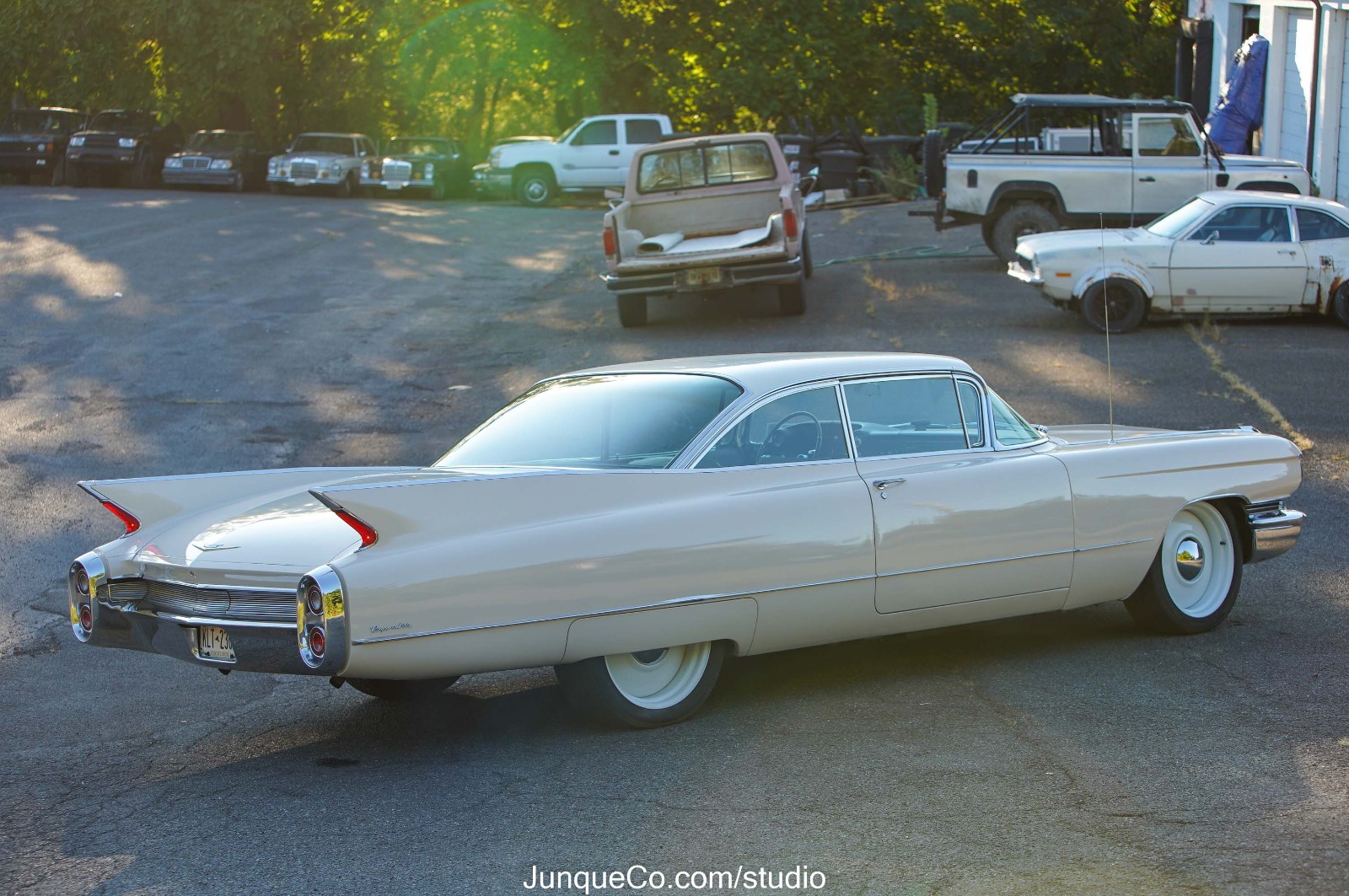 Cadillac-Series-62-1960-Coupe-9