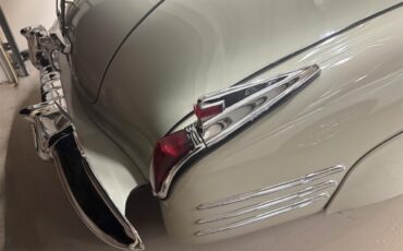 Cadillac-Series-62-convertible-coupe-1941-tan-Gray-18