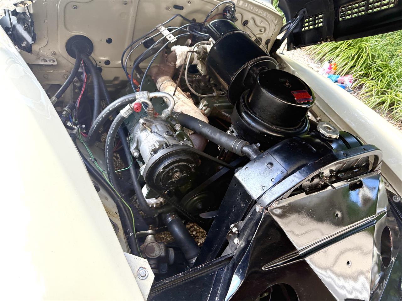 Cadillac-Series-62-convertible-coupe-1941-tan-Gray-53