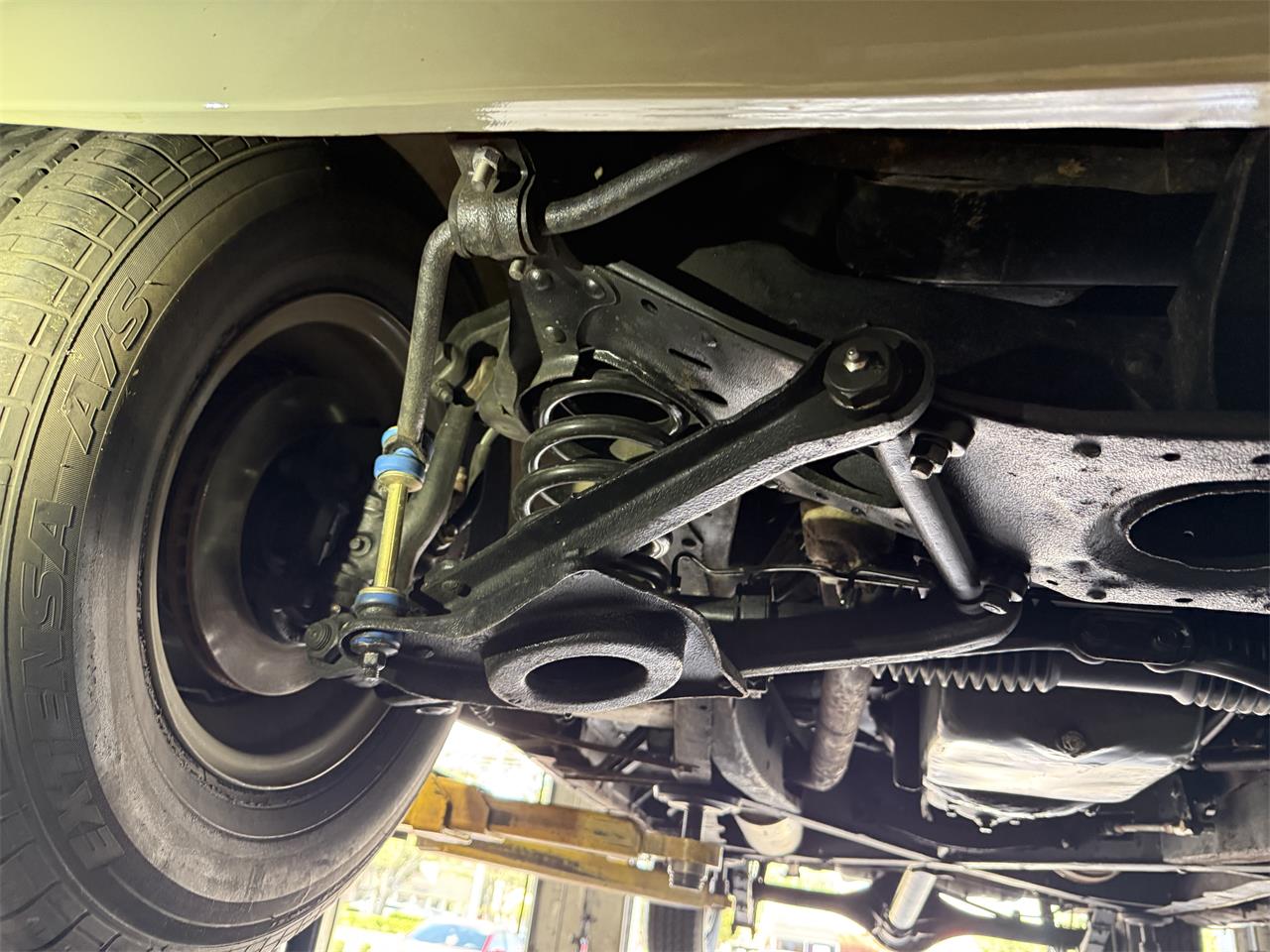 Cadillac-Series-62-convertible-coupe-1941-tan-Gray-57