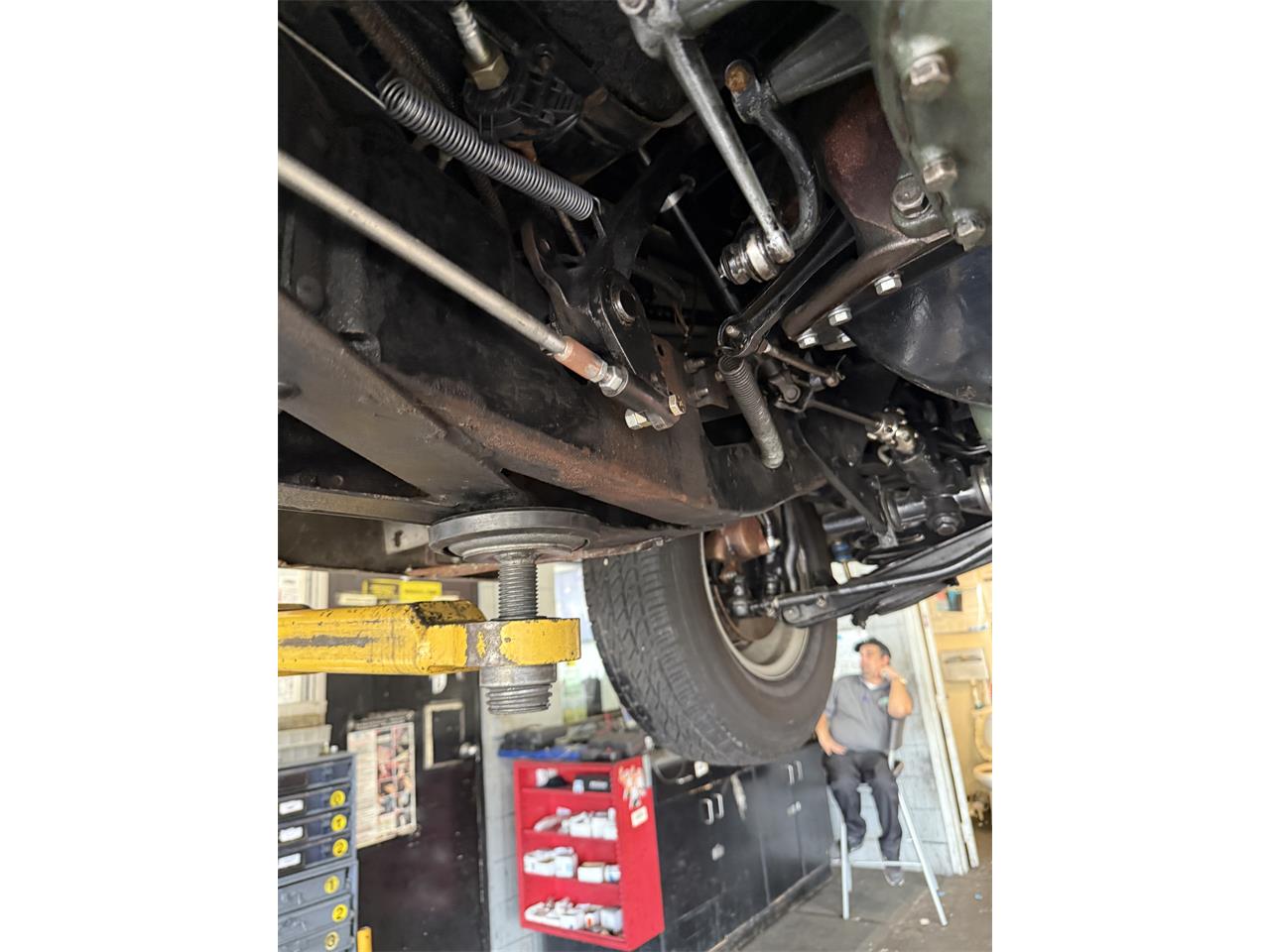 Cadillac-Series-62-convertible-coupe-1941-tan-Gray-61