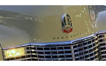 Cadillac-Series-62-convertible-coupe-1941-tan-Gray-65