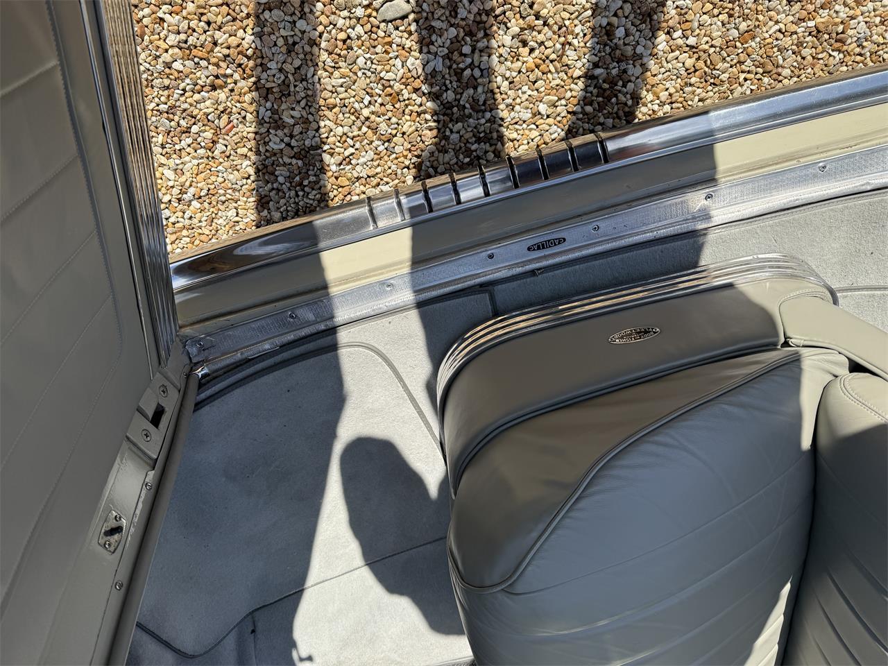 Cadillac-Series-62-convertible-coupe-1941-tan-Gray-7