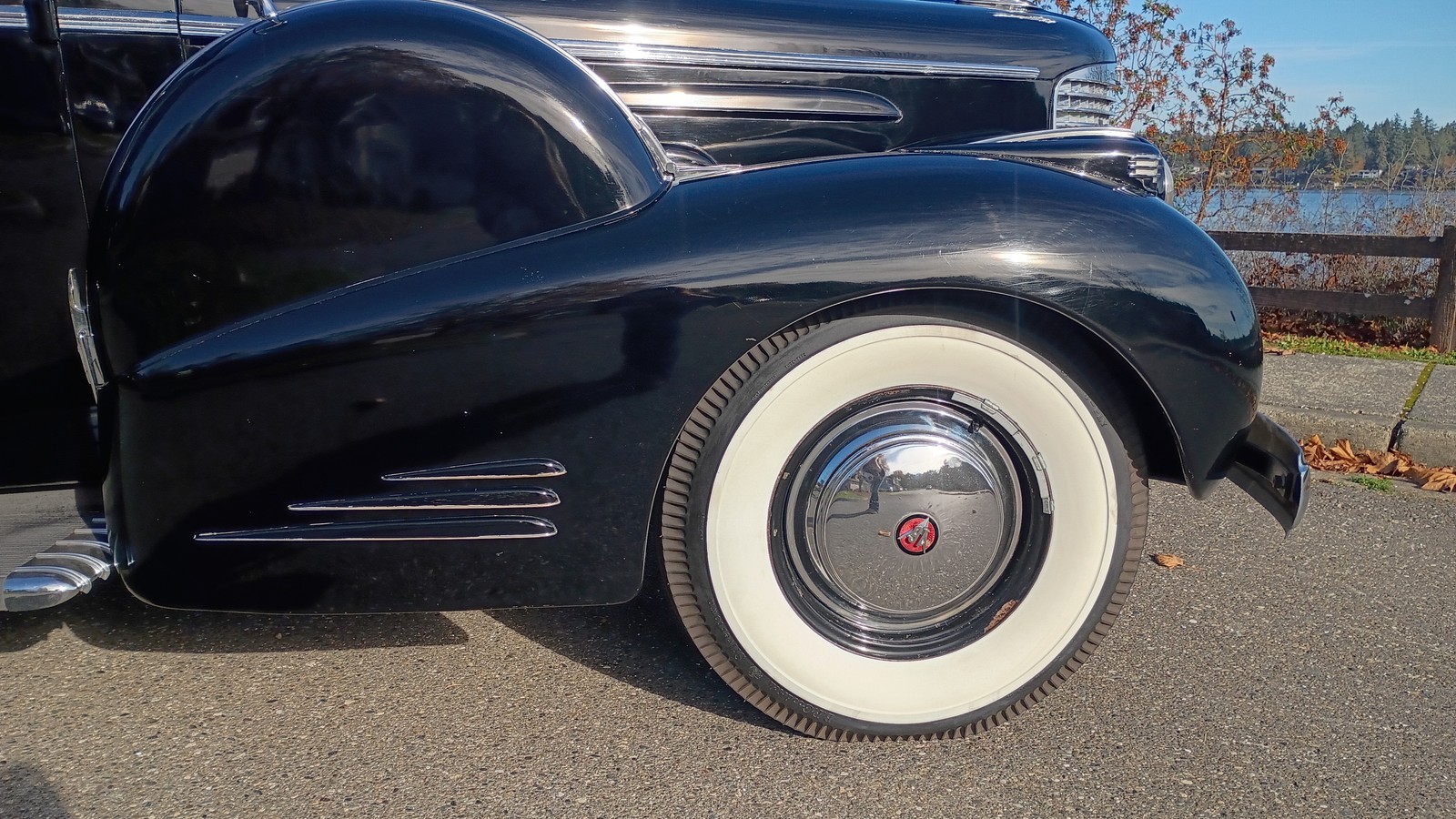 Cadillac-Series-90-1938-17