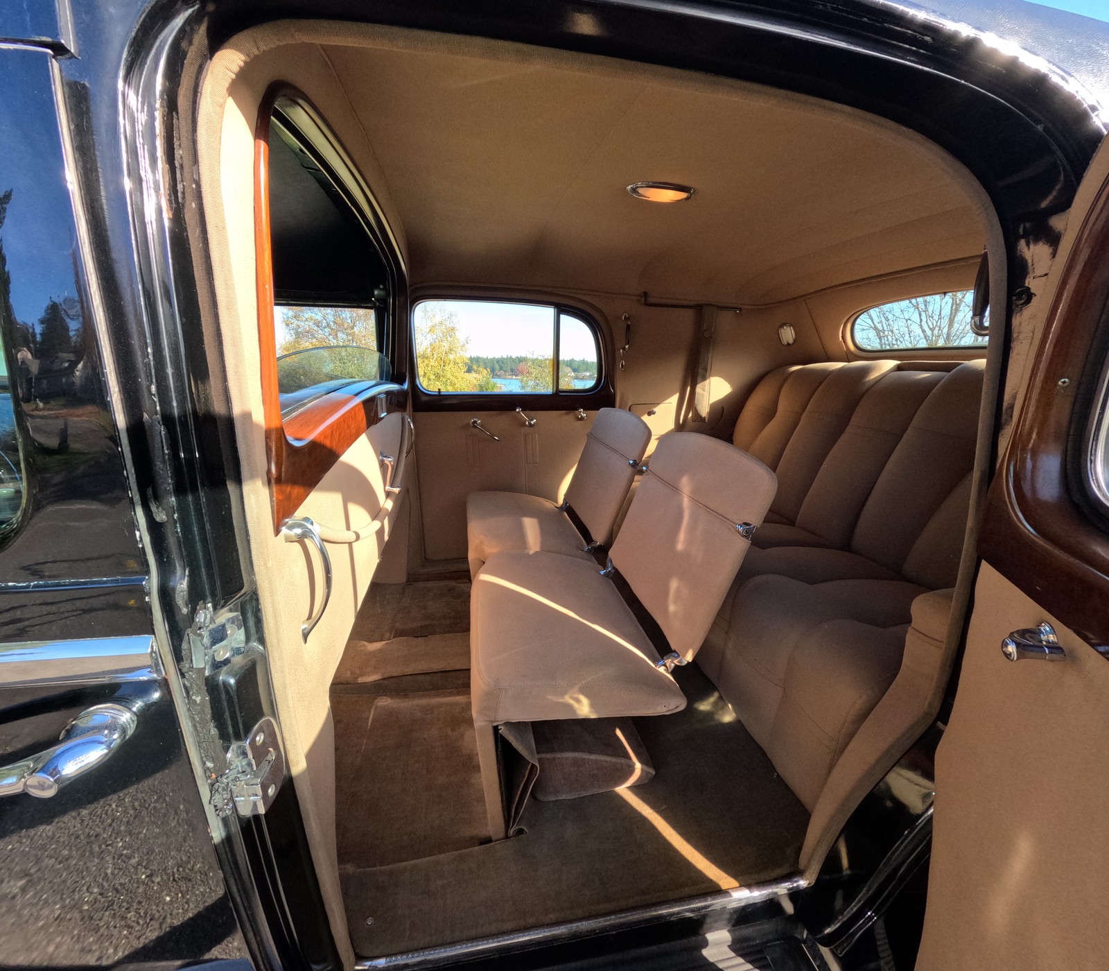 Cadillac-Series-90-1938-24