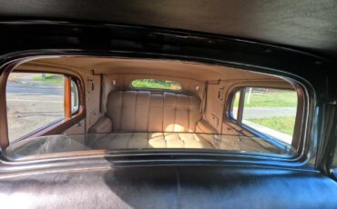 Cadillac-Series-90-1938-Town-Car-15