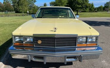 Cadillac-Seville-1978-Sedan-4