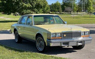 Cadillac-Seville-1978-Sedan