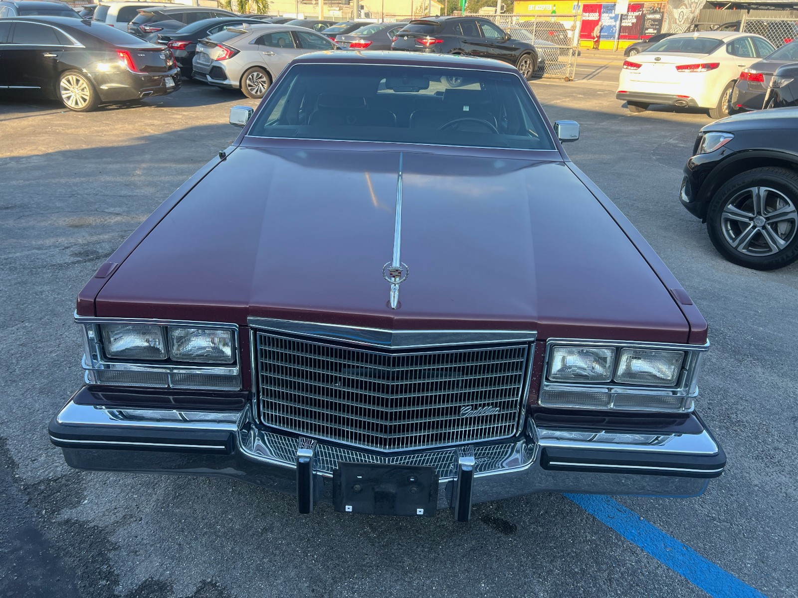 Cadillac-Seville-1985-Sedan-1