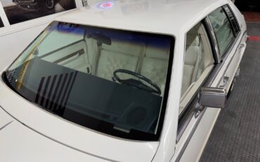 Cadillac-Seville-1985-Sedan-10