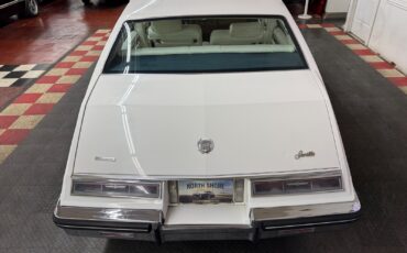 Cadillac-Seville-1985-Sedan-12