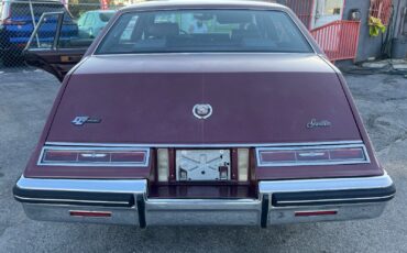 Cadillac-Seville-1985-Sedan-4