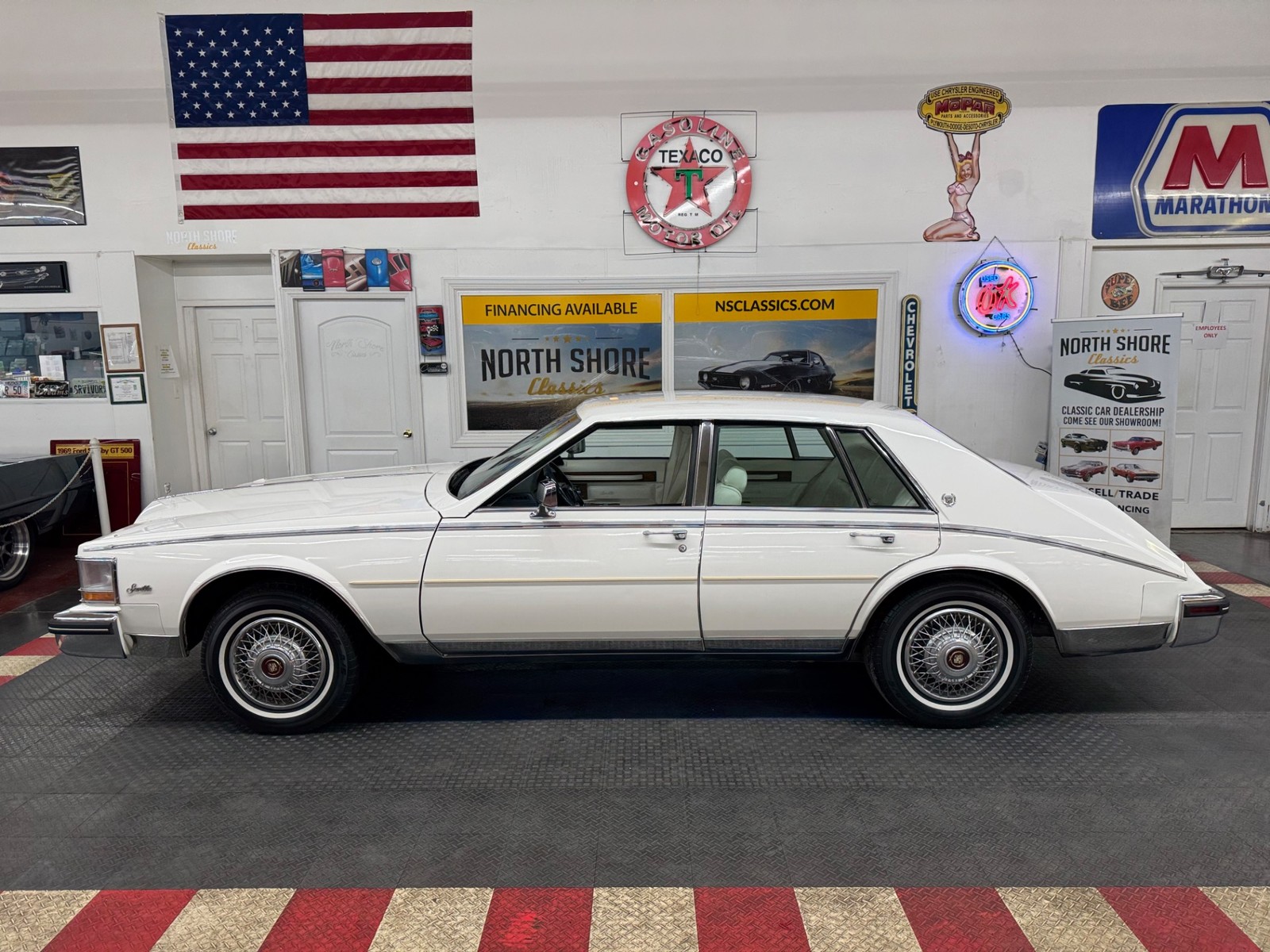 Cadillac-Seville-1985-Sedan-4