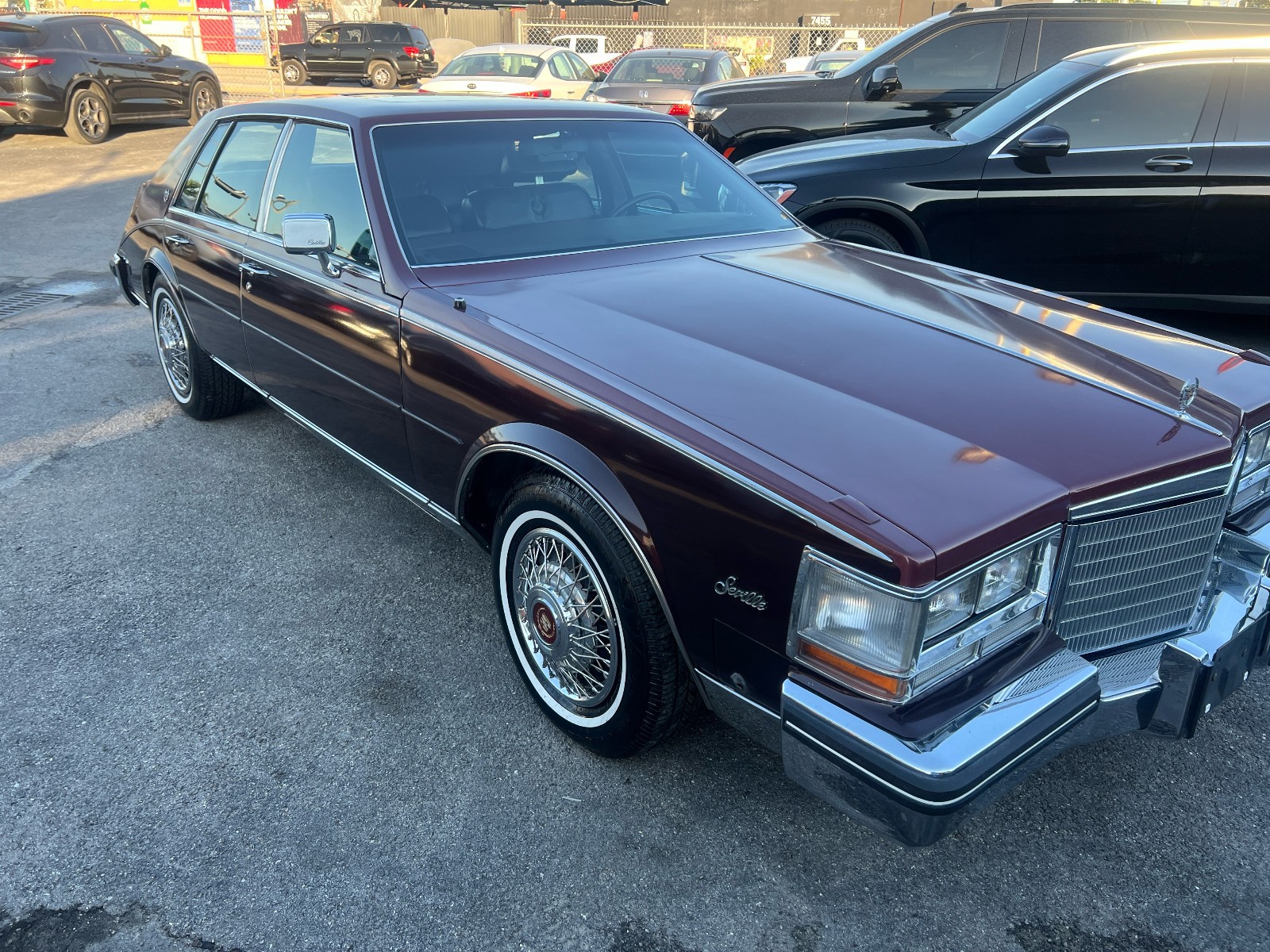 Cadillac-Seville-1985-Sedan-5