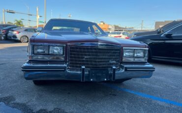 Cadillac-Seville-1985-Sedan-9