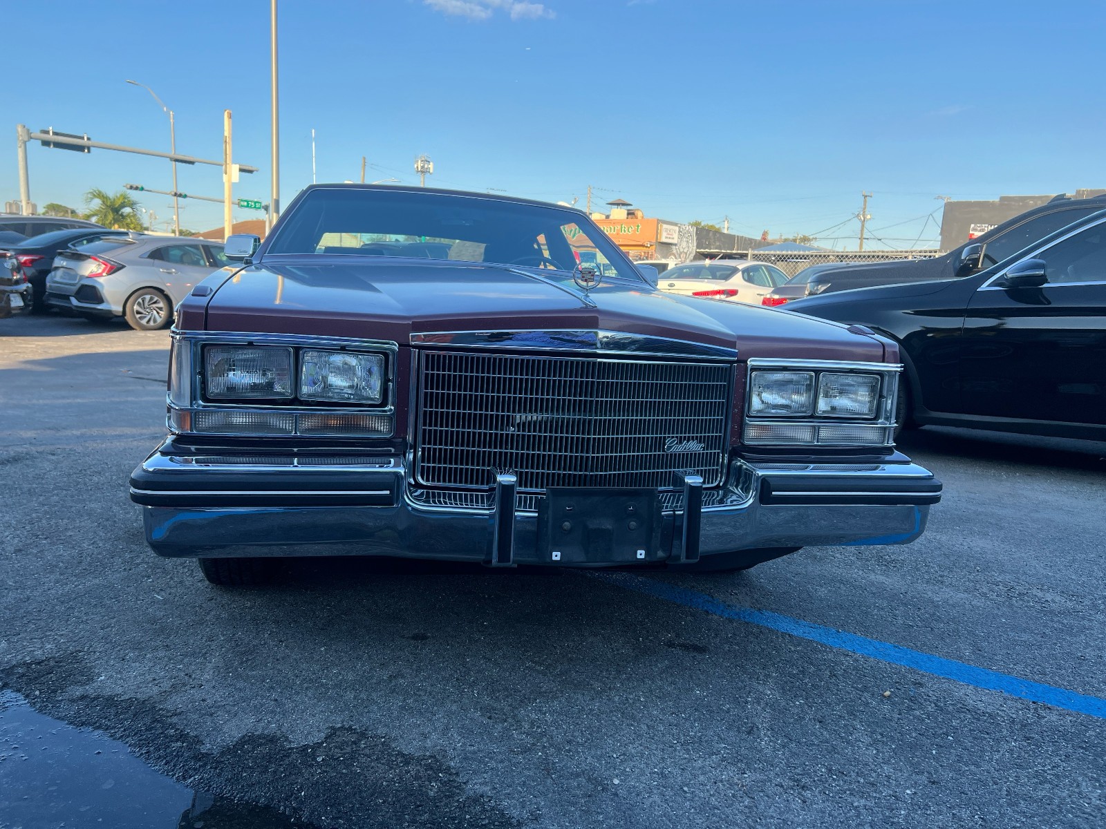 Cadillac-Seville-1985-Sedan-9