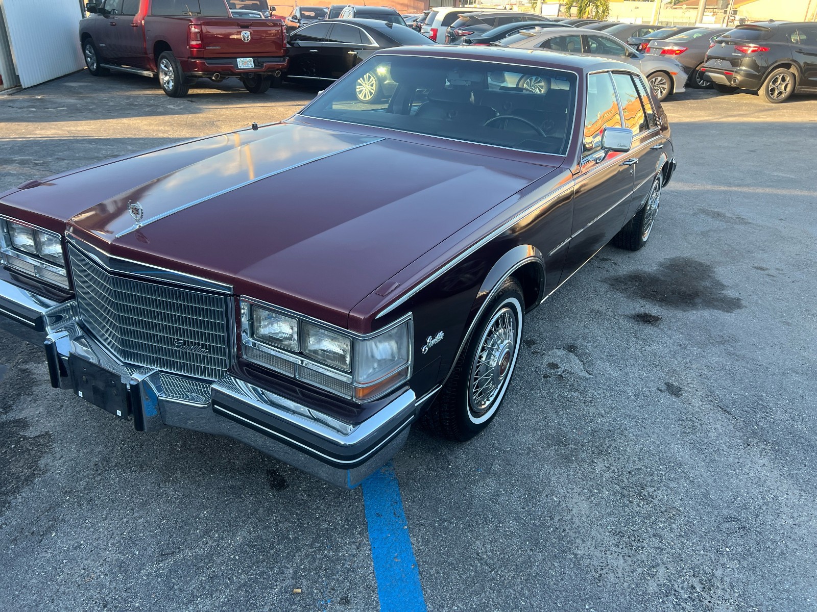 Cadillac-Seville-1985-Sedan