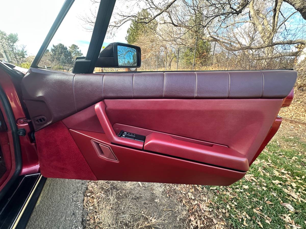 Cadillac-allante-1987-red-10