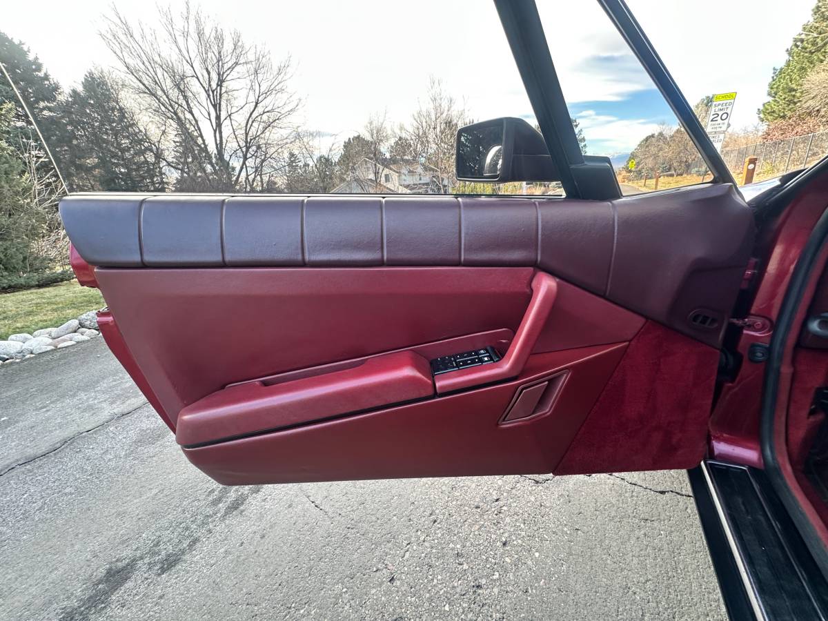 Cadillac-allante-1987-red-12