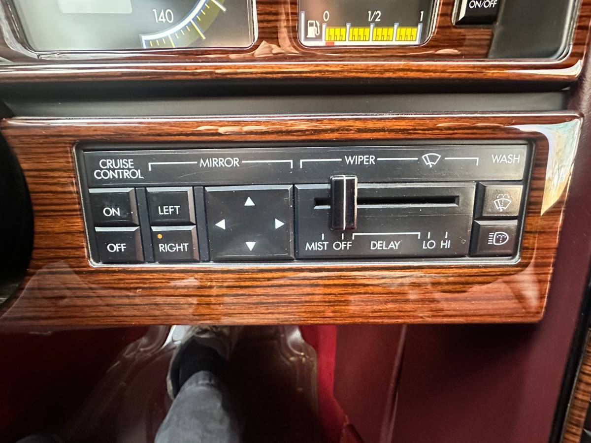 Cadillac-allante-1987-red-21