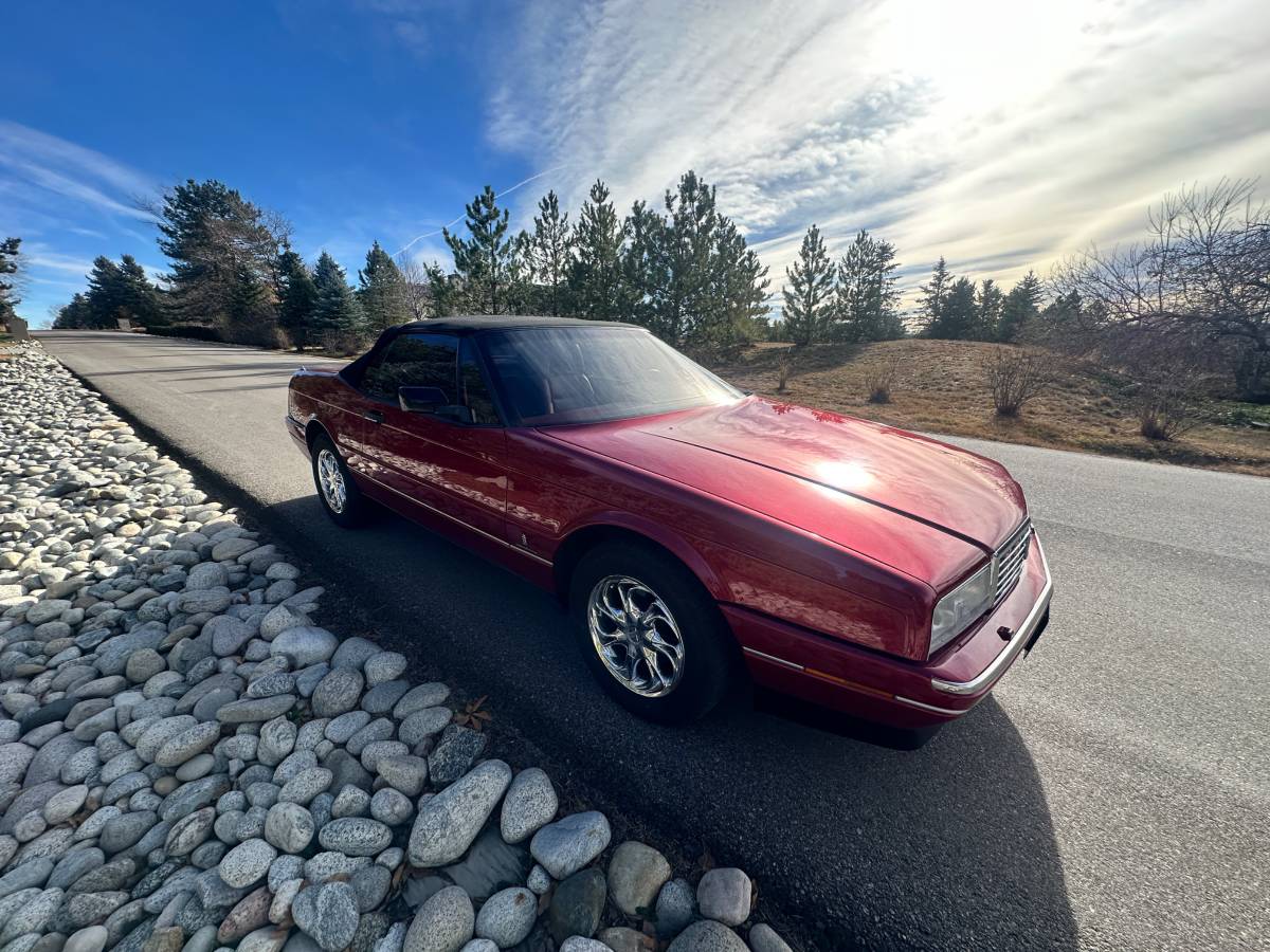 Cadillac-allante-1987-red-5