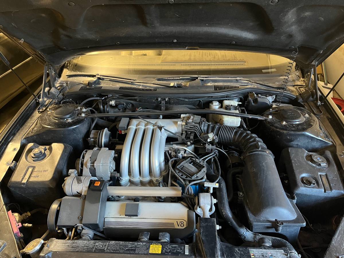 Cadillac-allante-1990-black-3