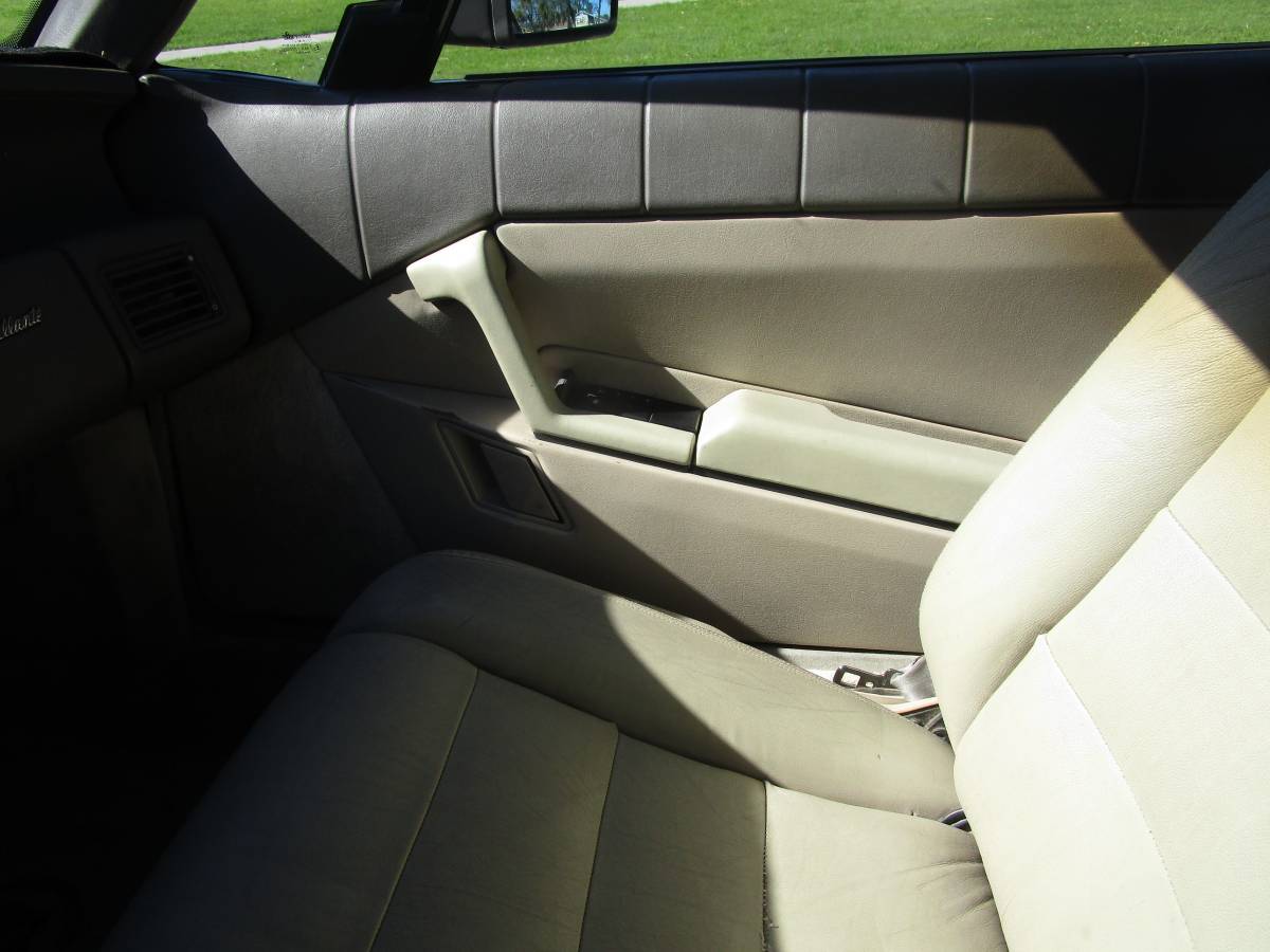 Cadillac-allante-1991-3