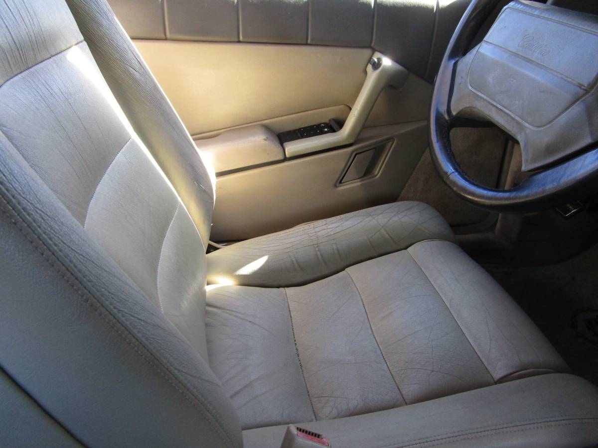 Cadillac-allante-1991-6