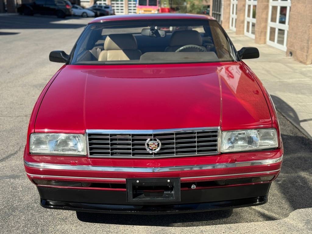 Cadillac-allante-1993-red-84