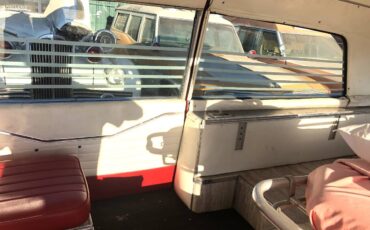 Cadillac-ambulance-1964-red-1