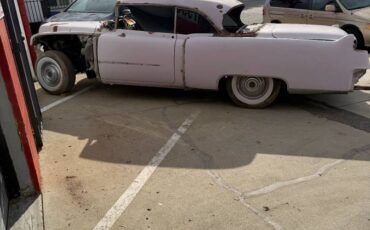 Cadillac-coupe-deville-1954-11