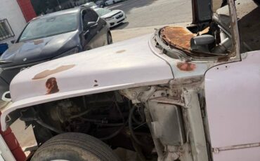 Cadillac-coupe-deville-1954-12