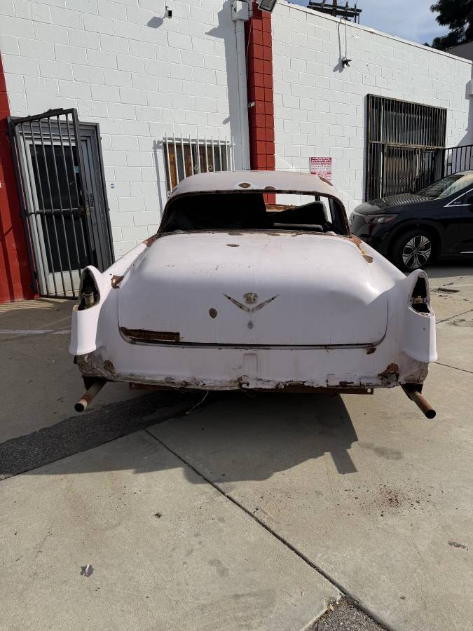 Cadillac-coupe-deville-1954-2