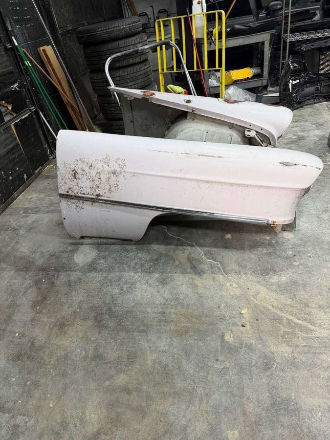 Cadillac-coupe-deville-1954-3