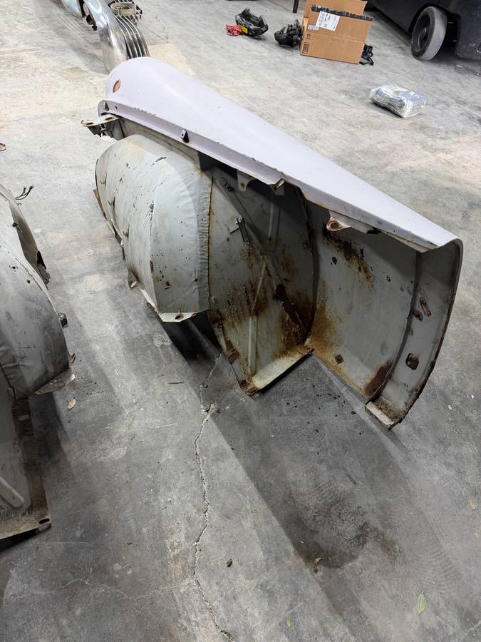 Cadillac-coupe-deville-1954-5