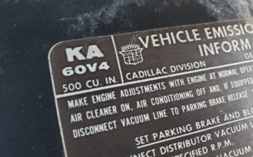 Cadillac-coupe-deville-1976-11