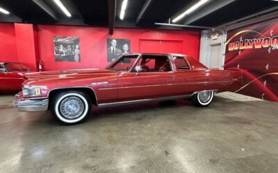 Cadillac coupe deville 1976