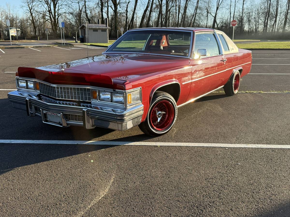 Cadillac-coupe-deville-1978-red-10