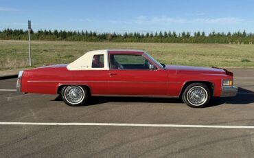 Cadillac-coupe-deville-1978-red-17