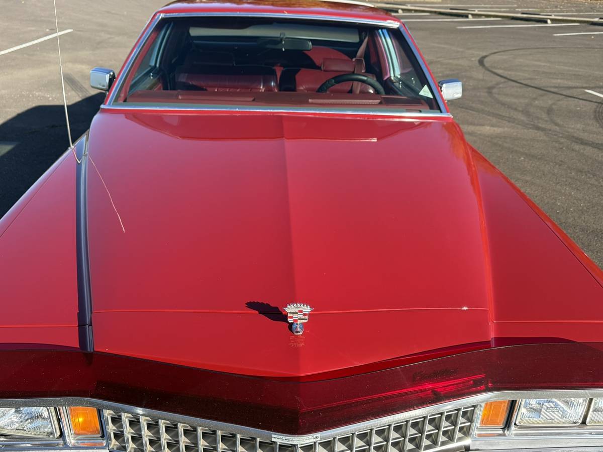 Cadillac-coupe-deville-1978-red-3
