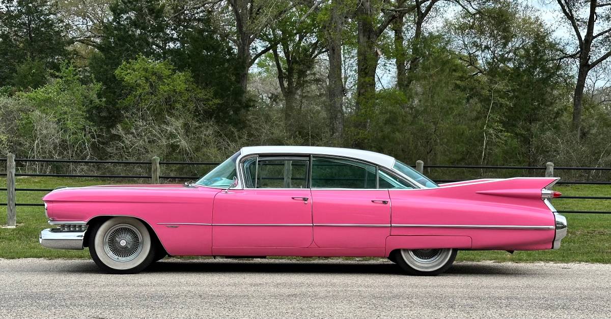 Cadillac-deville-1959-12