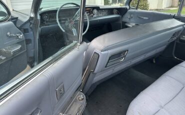 Cadillac-deville-1961-blue-13