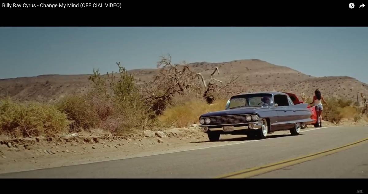 Cadillac-deville-1961-blue-20