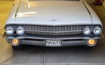 Cadillac-deville-1961-white-6