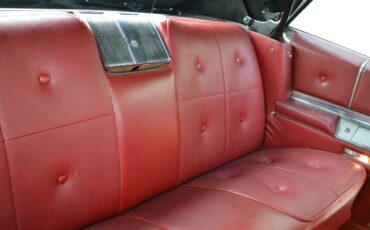 Cadillac-deville-1967-white-13