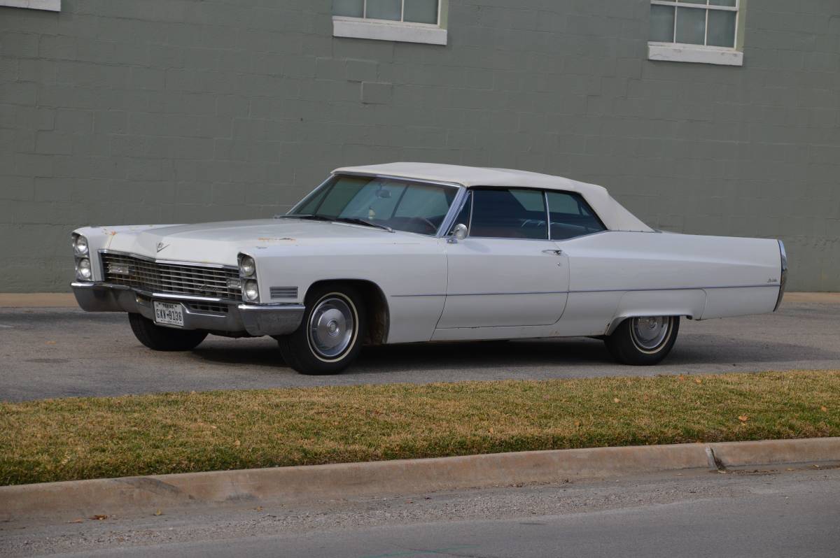 Cadillac-deville-1967-white