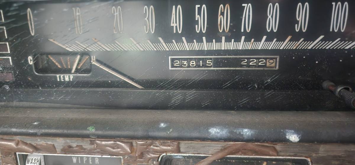 Cadillac-deville-1968-white-1