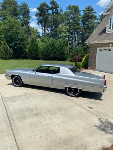 Cadillac-deville-1969-silver-10