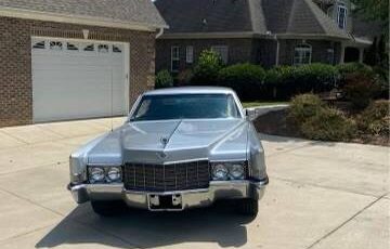 Cadillac-deville-1969-silver-2